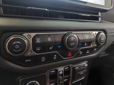 JEEP WRANGLER 2.0 TURBO GASOLINA RUBICON 4P 4X4 AT8 2025/2025 BETIOLO NOVOS E SEMINOVOS LAJEADO / Carros no Vale
