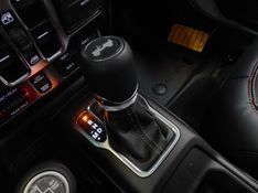 JEEP WRANGLER 2.0 TURBO GASOLINA RUBICON 4P 4X4 AT8 2025/2025 BETIOLO NOVOS E SEMINOVOS LAJEADO / Carros no Vale
