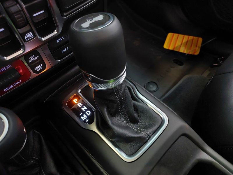 JEEP WRANGLER 2.0 TURBO GASOLINA RUBICON 4P 4X4 AT8 2025/2025 BETIOLO NOVOS E SEMINOVOS LAJEADO / Carros no Vale