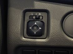 Mitsubishi L200 TRITON 2.4 16V TURBO DIESEL GL CD 4X4 MANUAL 2021/2022 BETIOLO NOVOS E SEMINOVOS LAJEADO / Carros no Vale