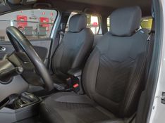 Renault CAPTUR 1.3 TCE FLEX ZEN X-TRONIC 2021/2022 BETIOLO NOVOS E SEMINOVOS LAJEADO / Carros no Vale