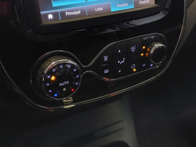 Renault CAPTUR 1.6 16V SCE FLEX INTENSE X-TRONIC 2018/2019 BETIOLO NOVOS E SEMINOVOS LAJEADO / Carros no Vale