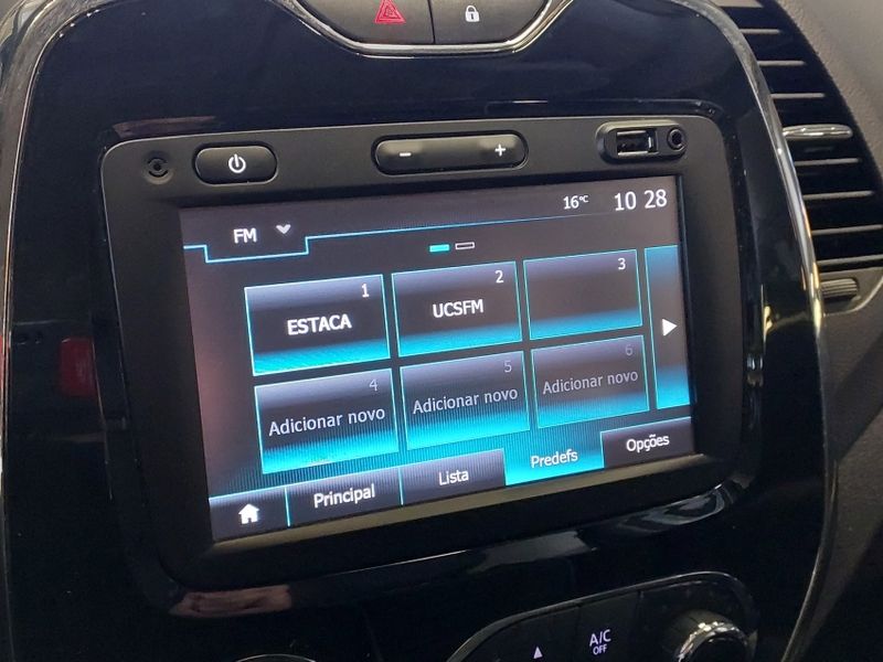 Renault CAPTUR 1.6 16V SCE FLEX INTENSE X-TRONIC 2018/2019 BETIOLO NOVOS E SEMINOVOS LAJEADO / Carros no Vale