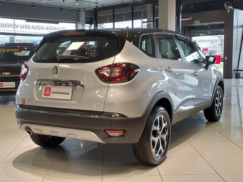 Renault CAPTUR 1.6 16V SCE FLEX INTENSE X-TRONIC 2018/2019 BETIOLO NOVOS E SEMINOVOS LAJEADO / Carros no Vale