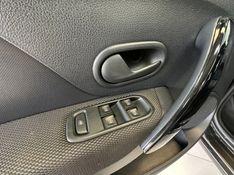 Renault LOGAN 1.0 12V SCE FLEX ZEN MANUAL 2022/2023 BETIOLO NOVOS E SEMINOVOS LAJEADO / Carros no Vale