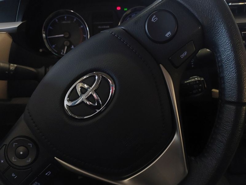 Toyota COROLLA 2.0 ALTIS 16V FLEX 4P AUTOMÁTICO 2014/2015 BETIOLO NOVOS E SEMINOVOS LAJEADO / Carros no Vale