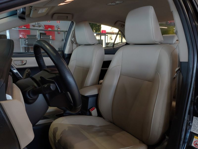 Toyota COROLLA 2.0 ALTIS 16V FLEX 4P AUTOMÁTICO 2014/2015 BETIOLO NOVOS E SEMINOVOS LAJEADO / Carros no Vale