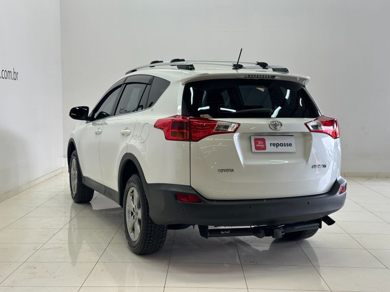 Toyota RAV4 2.0 4X2 16V GASOLINA 4P AUTOMÁTICO 2015/2015 BETIOLO NOVOS E SEMINOVOS LAJEADO / Carros no Vale