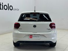Volkswagen POLO 1.0 200 TSI HIGHLINE AUTOMÁTICO 2018/2019 BETIOLO NOVOS E SEMINOVOS LAJEADO / Carros no Vale