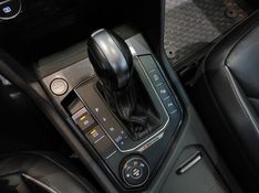 Volkswagen TIGUAN 2.0 350 TSI GASOLINA ALLSPACE R-LINE 4MOTION DSG 2021/2021 BETIOLO NOVOS E SEMINOVOS LAJEADO / Carros no Vale