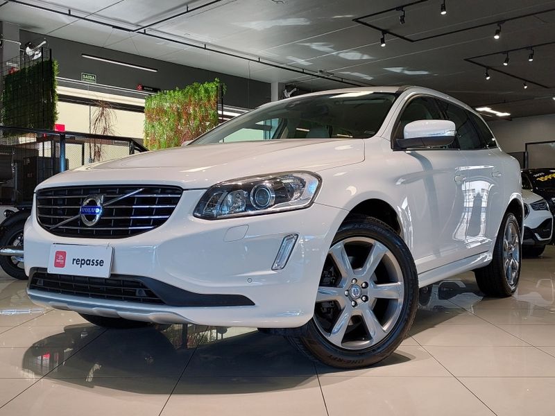 Volvo XC60 2.0 T5 R DESIGN TURBO GASOLINA 4P AUTOMÁTICO 2013/2014 BETIOLO NOVOS E SEMINOVOS LAJEADO / Carros no Vale