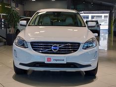 Volvo XC60 2.0 T5 R DESIGN TURBO GASOLINA 4P AUTOMÁTICO 2013/2014 BETIOLO NOVOS E SEMINOVOS LAJEADO / Carros no Vale