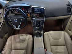 Volvo XC60 2.0 T5 R DESIGN TURBO GASOLINA 4P AUTOMÁTICO 2013/2014 BETIOLO NOVOS E SEMINOVOS LAJEADO / Carros no Vale