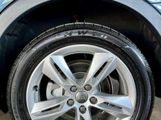 Audi Q3 1.4 TFSI AMBIENTE GASOLINA 4P S TRONIC 2016/2016 CASTELLAN E TOMAZONI MOTORS CAXIAS DO SUL / Carros no Vale