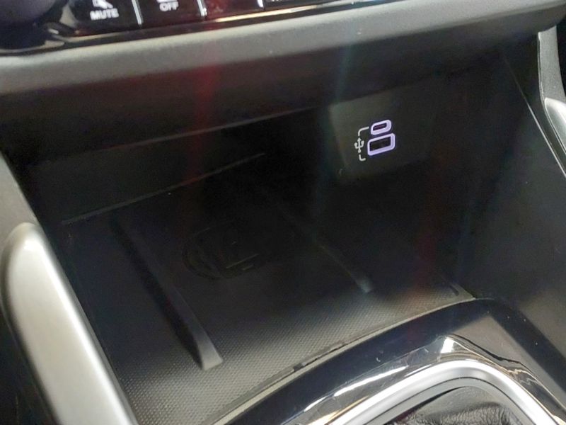 Fiat FASTBACK 1.0 TURBO 200 HYBRID IMPETUS CVT 2024/2025 BETIOLO NOVOS E SEMINOVOS LAJEADO / Carros no Vale