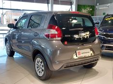 Fiat MOBI 1.0 EVO FLEX LIKE MANUAL 2023/2024 BETIOLO NOVOS E SEMINOVOS LAJEADO / Carros no Vale