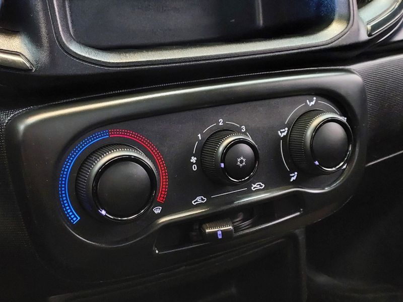 Fiat STRADA 1.4 FIRE FLEX ENDURANCE CS MANUAL 2021/2022 BETIOLO NOVOS E SEMINOVOS LAJEADO / Carros no Vale