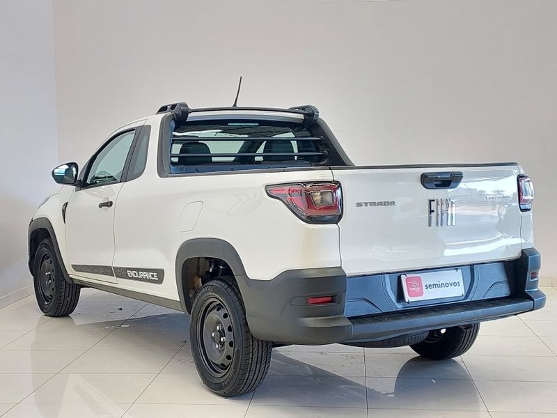 Fiat STRADA 1.4 FIRE FLEX ENDURANCE CS MANUAL 2022/2022 BETIOLO NOVOS E SEMINOVOS LAJEADO / Carros no Vale