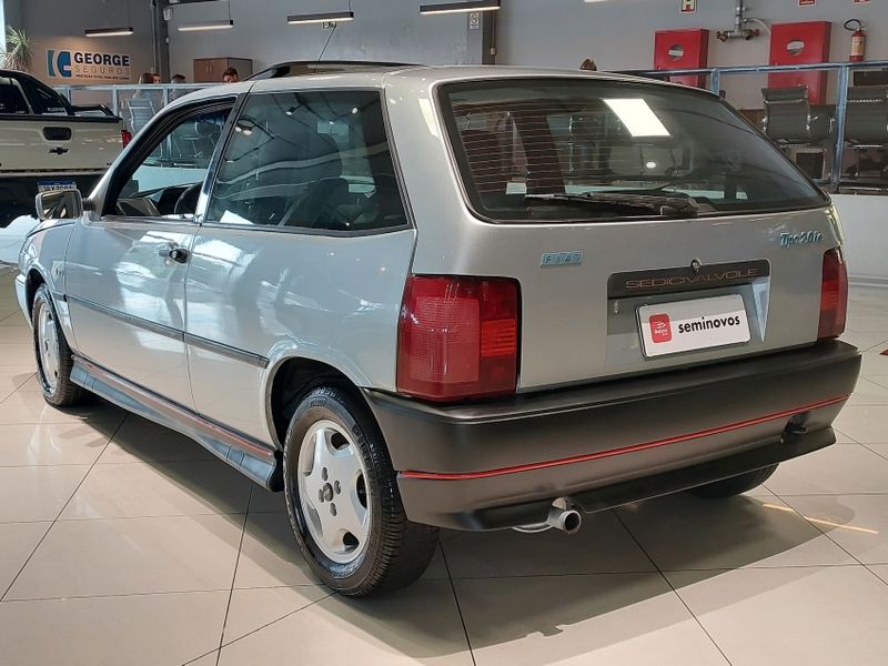 Fiat TIPO 2.0 IE 16V GASOLINA 2P MANUAL 1994/1995 BETIOLO NOVOS E SEMINOVOS LAJEADO / Carros no Vale
