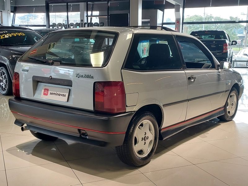 Fiat TIPO 2.0 IE 16V GASOLINA 2P MANUAL 1994/1995 BETIOLO NOVOS E SEMINOVOS LAJEADO / Carros no Vale