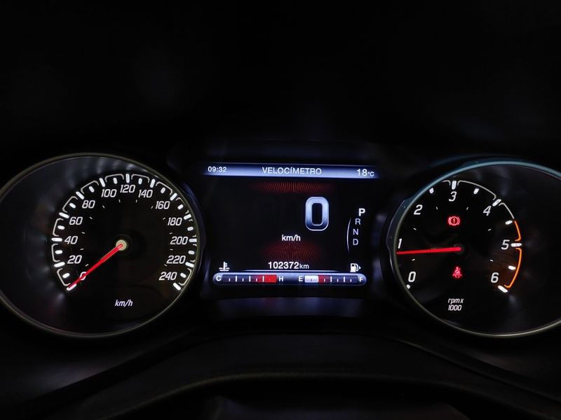 Fiat TORO 2.0 16V TURBO DIESEL VOLCANO 4WD AT9 2020/2020 BETIOLO NOVOS E SEMINOVOS LAJEADO / Carros no Vale