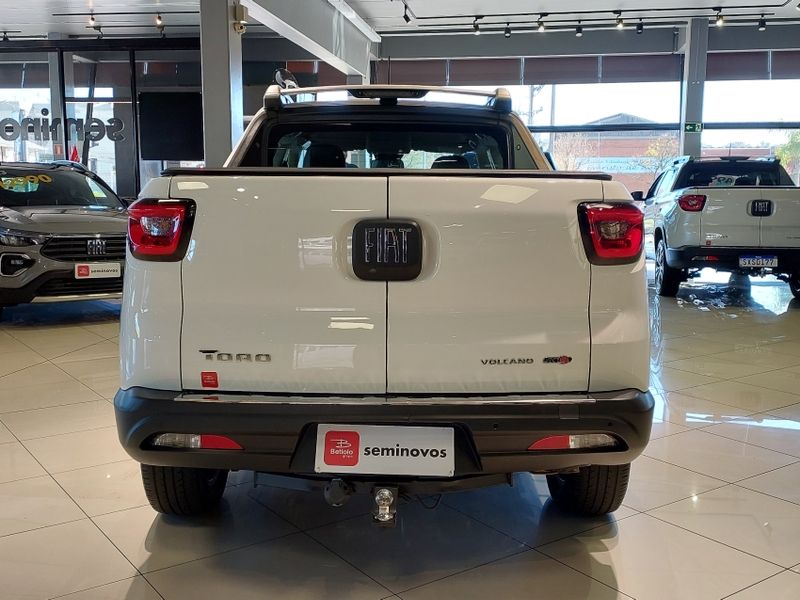 Fiat TORO 2.0 16V TURBO DIESEL VOLCANO 4WD AT9 2020/2020 BETIOLO NOVOS E SEMINOVOS LAJEADO / Carros no Vale