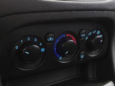 Ford KA 1.0 TI-VCT FLEX SE MANUAL 2019/2020 BETIOLO NOVOS E SEMINOVOS LAJEADO / Carros no Vale