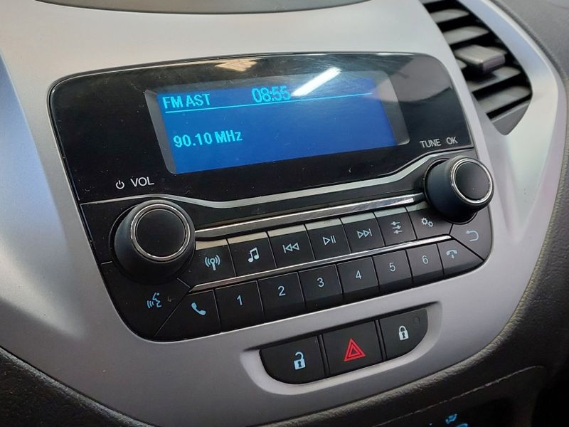 Ford KA 1.0 TI-VCT FLEX SE MANUAL 2019/2020 BETIOLO NOVOS E SEMINOVOS LAJEADO / Carros no Vale