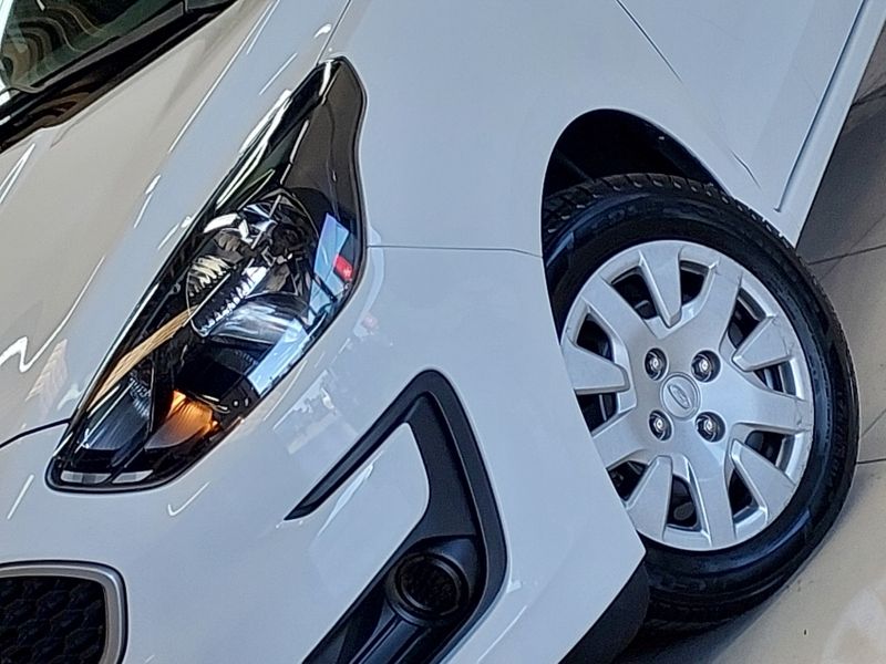 Ford KA 1.0 TI-VCT FLEX SE MANUAL 2019/2020 BETIOLO NOVOS E SEMINOVOS LAJEADO / Carros no Vale