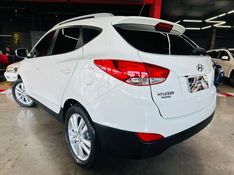 Hyundai IX35 2.0 MPI 4X2 16V FLEX 4P MANUAL 2012/2013 CASTELLAN E TOMAZONI MOTORS CAXIAS DO SUL / Carros no Vale