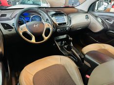 Hyundai IX35 2.0 MPI 4X2 16V FLEX 4P MANUAL 2012/2013 CASTELLAN E TOMAZONI MOTORS CAXIAS DO SUL / Carros no Vale