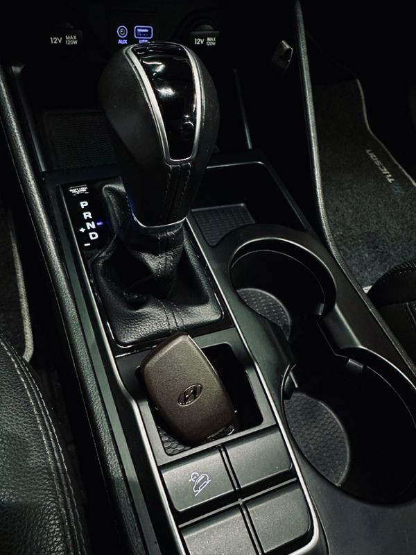 Hyundai TUCSON 1.6 16V T-GDI GASOLINA GLS ECOSHIFT 2019/2020 CASTELLAN E TOMAZONI MOTORS CAXIAS DO SUL / Carros no Vale Hyundai TUCSON 1.6 16V T-GDI GASOLINA GLS ECOSHIFT 2019/2020 CASTELLAN E TOMAZONI MOTORS CAXIAS DO SUL / Carros no Vale