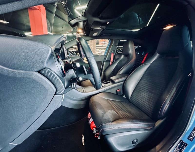 Mercedes-Benz CLASSE A 2.0 250 TURBO SPORT GASOLINA 4P AUTOMATIZADO 2014/2014 CASTELLAN E TOMAZONI MOTORS CAXIAS DO SUL / Carros no Vale