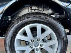 Mitsubishi PAJERO TR4 2.0 4X4 16V 140CV FLEX 4P AUTOMÁTICO 2010/2011 CASTELLAN E TOMAZONI MOTORS CAXIAS DO SUL / Carros no Vale