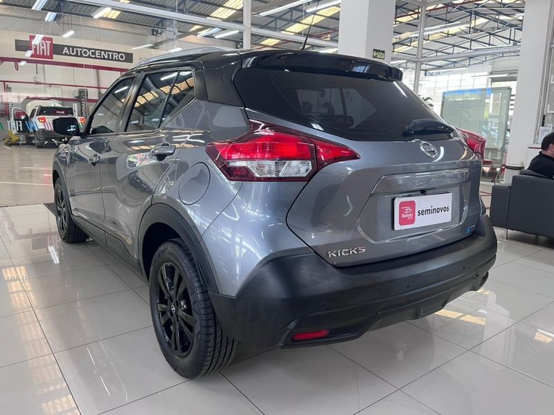 Nissan KICKS 1.6 16V FLEXSTART S 4P XTRONIC 2017/2018 BETIOLO NOVOS E SEMINOVOS LAJEADO / Carros no Vale