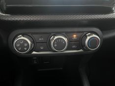 Nissan KICKS 1.6 16V FLEXSTART S 4P XTRONIC 2017/2018 BETIOLO NOVOS E SEMINOVOS LAJEADO / Carros no Vale