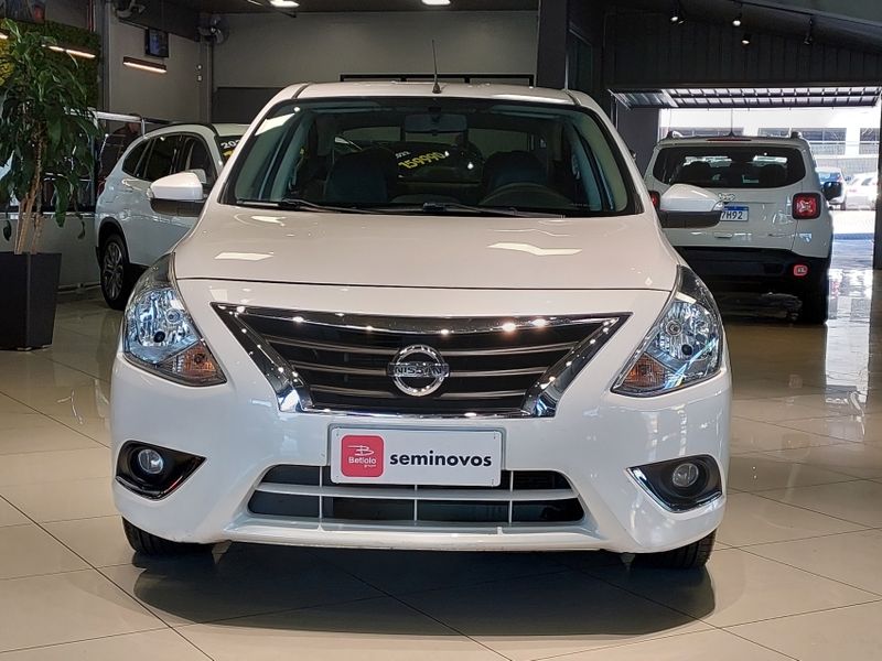 Nissan VERSA 1.6 16V FLEXSTART SL 4P XTRONIC 2019/2020 BETIOLO NOVOS E SEMINOVOS LAJEADO / Carros no Vale
