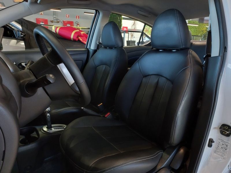 Nissan VERSA 1.6 16V FLEXSTART SL 4P XTRONIC 2019/2020 BETIOLO NOVOS E SEMINOVOS LAJEADO / Carros no Vale