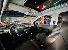 Peugeot 2008 1.6 16V THP FLEX GRIFFE 4P MANUAL 2017/2017 CASTELLAN E TOMAZONI MOTORS CAXIAS DO SUL / Carros no Vale