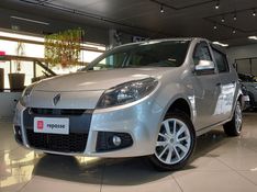 Renault SANDERO 1.6 EXPRESSION 8V FLEX 4P MANUAL 2013/2014 BETIOLO NOVOS E SEMINOVOS LAJEADO / Carros no Vale