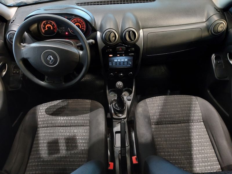 Renault SANDERO 1.6 EXPRESSION 8V FLEX 4P MANUAL 2013/2014 BETIOLO NOVOS E SEMINOVOS LAJEADO / Carros no Vale