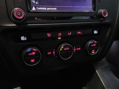 Volkswagen JETTA 1.4 250 TSI TOTAL FLEX COMFORTLINE TIPTRONIC 2017/2018 BETIOLO NOVOS E SEMINOVOS LAJEADO / Carros no Vale