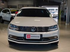 Volkswagen JETTA 1.4 250 TSI TOTAL FLEX COMFORTLINE TIPTRONIC 2017/2018 BETIOLO NOVOS E SEMINOVOS LAJEADO / Carros no Vale
