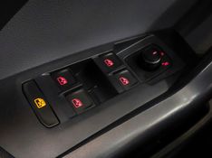 Volkswagen T-CROSS 1.0 200 TSI TOTAL FLEX SENSE AUTOMÁTICO 2022/2022 BETIOLO NOVOS E SEMINOVOS LAJEADO / Carros no Vale