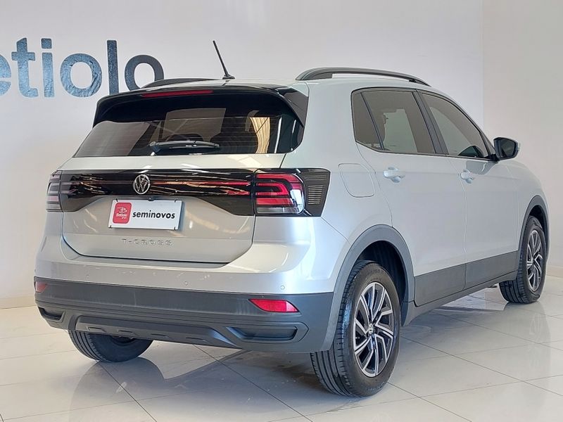 Volkswagen T-CROSS 1.0 200 TSI TOTAL FLEX SENSE AUTOMÁTICO 2022/2022 BETIOLO NOVOS E SEMINOVOS LAJEADO / Carros no Vale