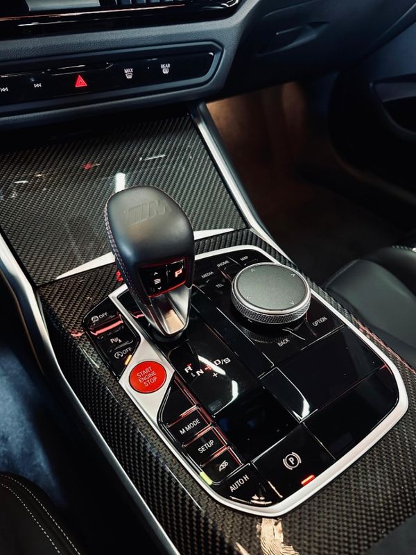 BMW M2 3.0 I6 TWINTURBO GASOLINA COUPÉ TRACK M STEPTRONIC 2025/2025 CASTELLAN E TOMAZONI MOTORS CAXIAS DO SUL / Carros no Vale