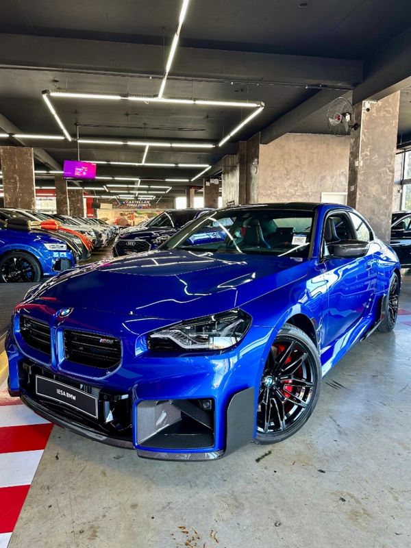 BMW M2 3.0 I6 TWINTURBO GASOLINA COUPÉ TRACK M STEPTRONIC 2025/2025 CASTELLAN E TOMAZONI MOTORS CAXIAS DO SUL / Carros no Vale