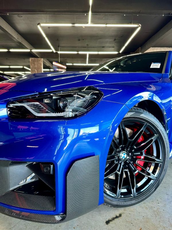 BMW M2 3.0 I6 TWINTURBO GASOLINA COUPÉ TRACK M STEPTRONIC 2025/2025 CASTELLAN E TOMAZONI MOTORS CAXIAS DO SUL / Carros no Vale