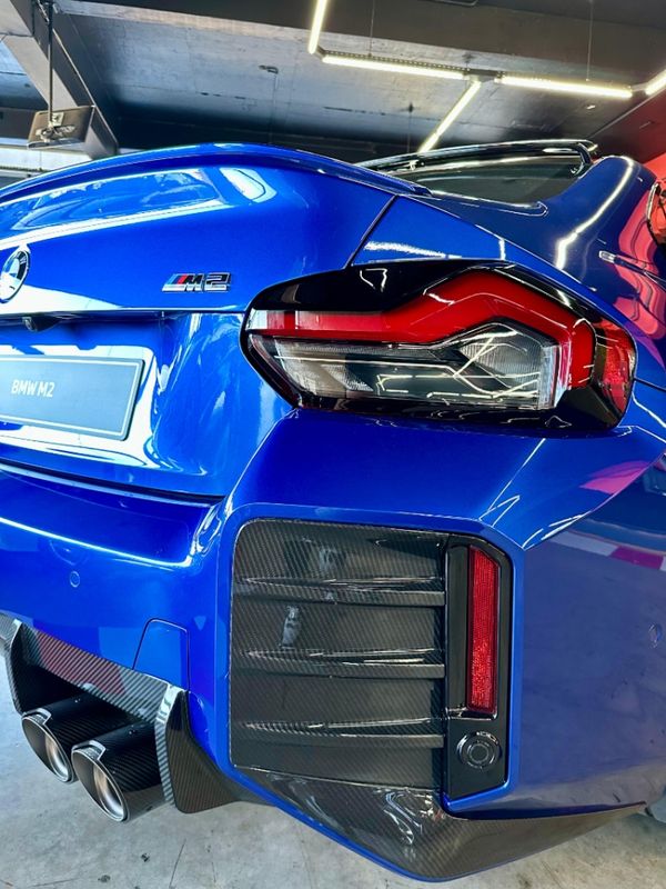 BMW M2 3.0 I6 TWINTURBO GASOLINA COUPÉ TRACK M STEPTRONIC 2025/2025 CASTELLAN E TOMAZONI MOTORS CAXIAS DO SUL / Carros no Vale