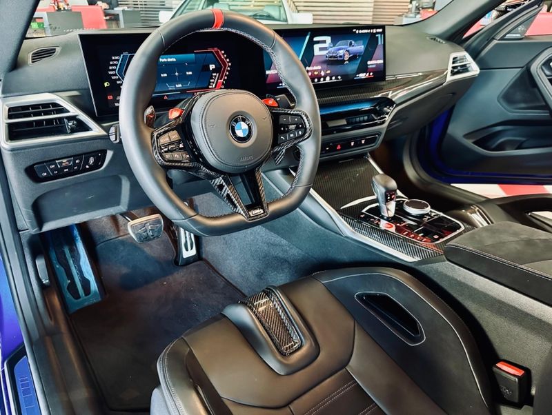 BMW M2 3.0 I6 TWINTURBO GASOLINA COUPÉ TRACK M STEPTRONIC 2025/2025 CASTELLAN E TOMAZONI MOTORS CAXIAS DO SUL / Carros no Vale